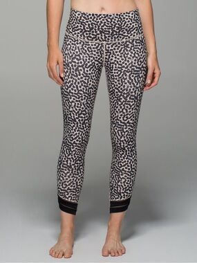 Lululemon High Times Pant *Wrap Mesh Ace Spot Grain Black / Black